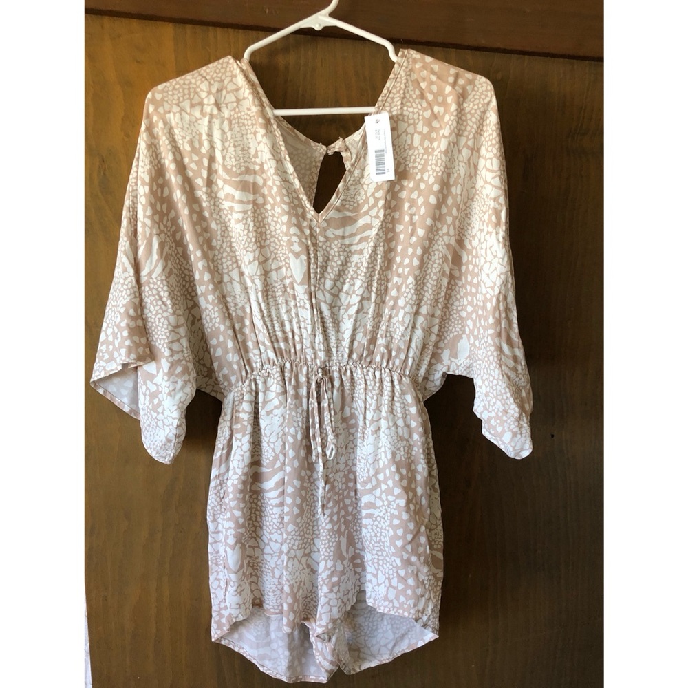 Honey Punch - Print Cream Short Romper Jumpsuit